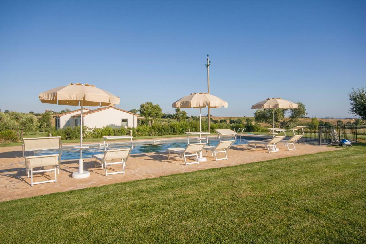 Agriturismo Il Mirto Pescia Romana Bagian luar foto