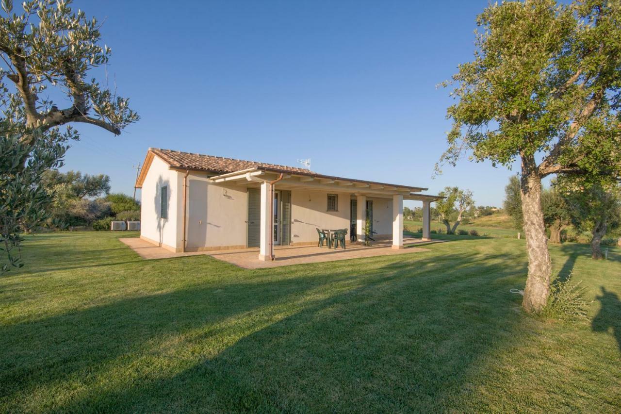 Agriturismo Il Mirto Pescia Romana Bagian luar foto