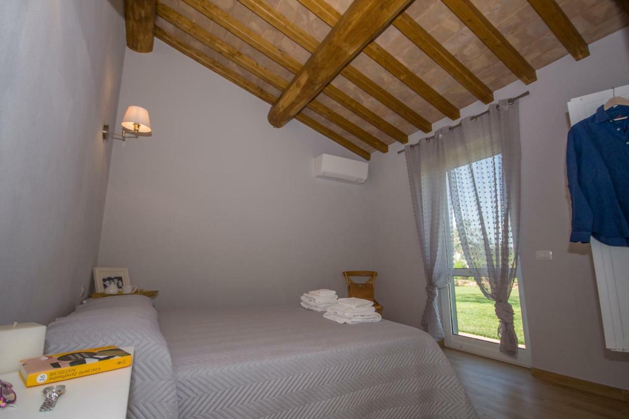 Agriturismo Il Mirto Pescia Romana Bagian luar foto