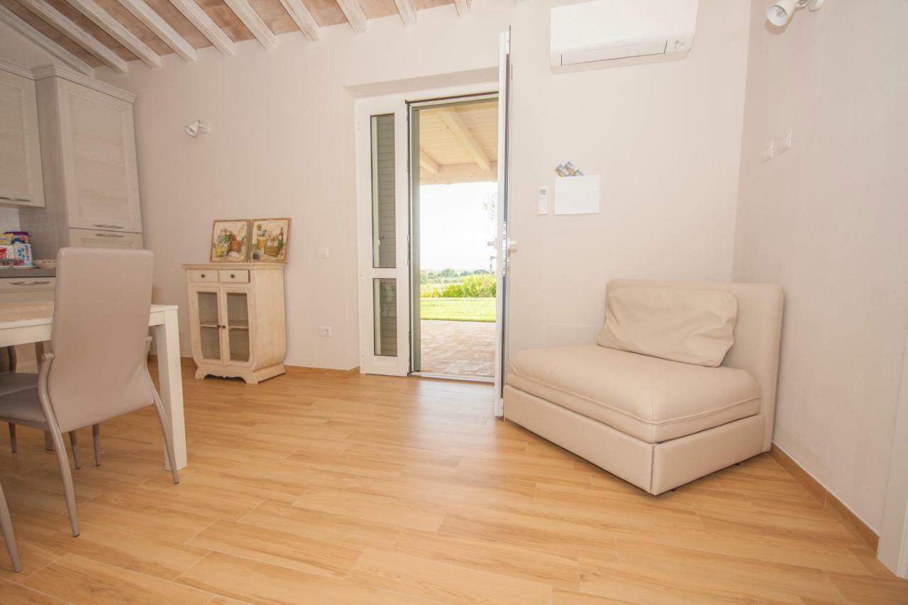 Agriturismo Il Mirto Pescia Romana Bagian luar foto