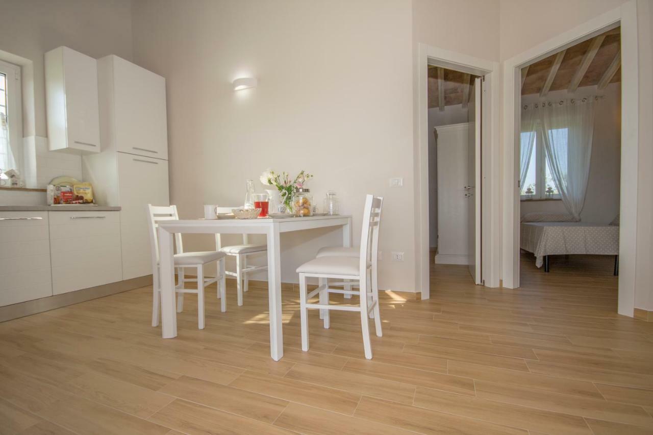 Agriturismo Il Mirto Pescia Romana Bagian luar foto